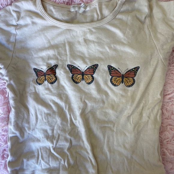 Urban Outfitters tee - Picture 1 of 2